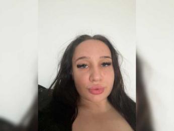 curvybomb — Bongacams stream photo (Nov 2025)