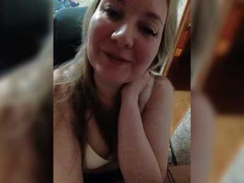 EngTeacher — Bongacams stream photo (May 2026)