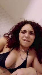 douce_lilith — Cam4 stream photo (Mar 2026)