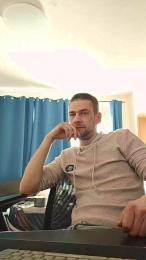 Lienlingsidiot — Cam4 stream photo (Mar 2026)