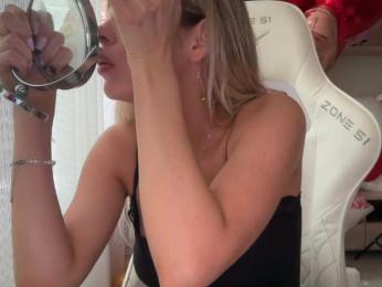 Baby_face — bongacamsでウェブカムモデルオンライン