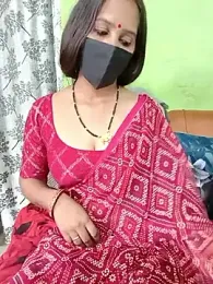 SareeQween143 — Stripchat stream photo (Feb 2026)