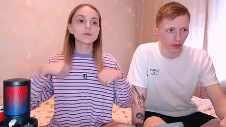 juliaanddima — Stripchat stream photo (Apr 2026)