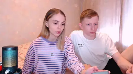 juliaanddima — Stripchat stream photo (Apr 2026)