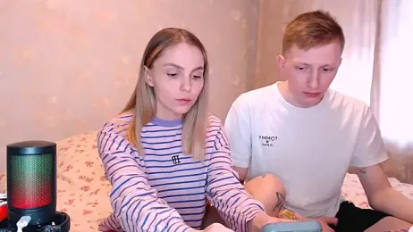 juliaanddima — Stripchat stream photo (Apr 2026)