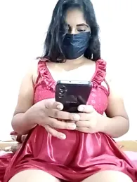 SLZAARA — Stripchat stream photo (Feb 2026)