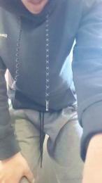 Andresw — Cam4 stream photo (Sep 2026)