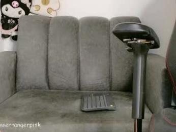 power_ranger_pink — Chaturbate stream photo (Apr 2026)