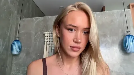 livsslife — Stripchat stream photo (Mar 2026)