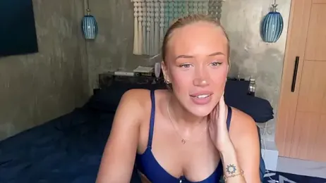 livsslife — Stripchat stream photo (Mar 2026)