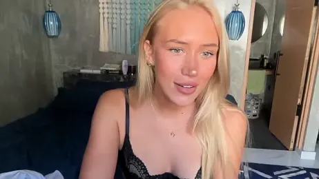 livsslife — Stripchat stream photo (Mar 2026)