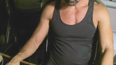 hairyhotita — Cam4 stream photo (Aug 2025)