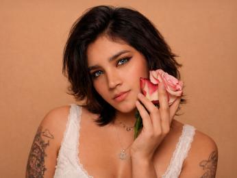 AlexiaBanner — livejasminでウェブカムモデルオンライン