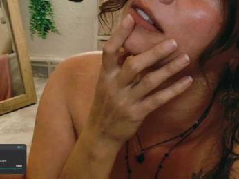 DeliFlower — bongacamsでウェブカムモデルオンライン