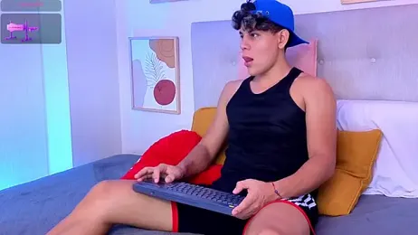 Almiboys — Stripchat stream photo (Jul 2026)