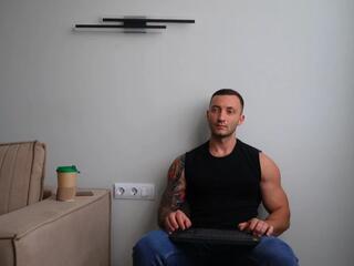 Arti Hard — Flirt4free stream photo (Jun 2026)