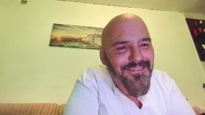 superchuk1 — cam4でウェブカムモデルオンライン