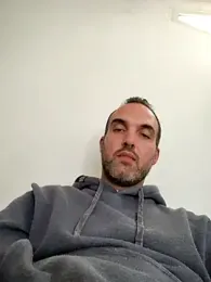 leon3875 — Stripchat stream photo (May 2025)