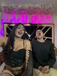 BriannaTS_and_David — stripchatでウェブカムモデルオンライン