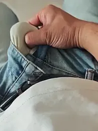 ll521521a — Stripchat profile photo