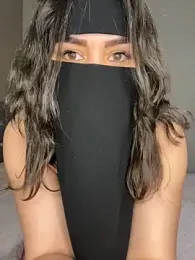 dinaaarich11 — Stripchat stream photo (Apr 2026)