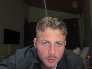 Noah Sandler — Flirt4free stream photo (Apr 2026)