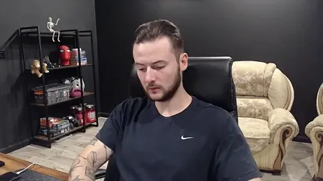 MihasikD — Stripchat stream photo (Oct 2025)