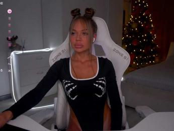 Evelina_fox — Bongacams stream photo (Dec 2025)