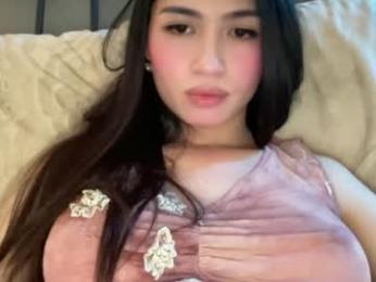 francine_moore — Chaturbate stream photo (Sep 2026)