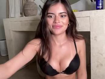 poutyselena — chaturbateでウェブカムモデルオンライン