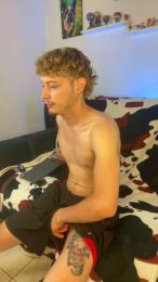 AleFoxx — Cam4 profile photo