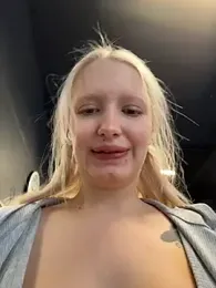 Milkyy_wway — Stripchat stream photo (Feb 2026)