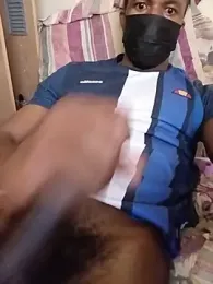 SharmudaBond — Stripchat stream photo (Aug 2026)