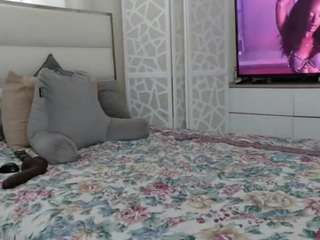 prettyjess — camsodaでウェブカムモデルオンライン