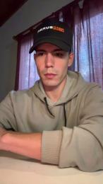 Luis_esq — Cam4 stream photo (May 2025)