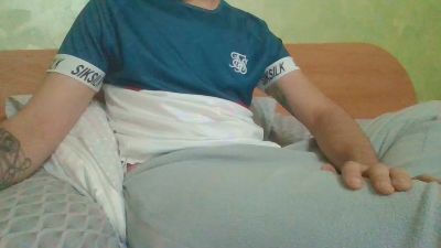 tonnytonny1 — cam4でウェブカムモデルオンライン