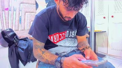 FerchoDanielxxl — Cam4 stream photo (Apr 2026)