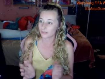 yoursecretgirlfriend963 — Chaturbate profile photo