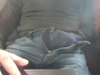 thickrum — Chaturbate stream photo (Mar 2026)