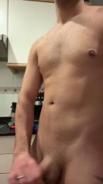 Hard4love27 — Cam4 stream photo (Feb 2026)
