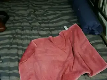 100Tauros — stripchatでウェブカムモデルオンライン