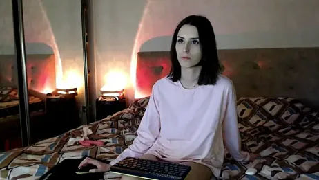 -Yummybabes- — Stripchat stream photo (Apr 2026)