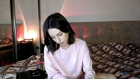 -Yummybabes- — Stripchat stream photo (Apr 2026)