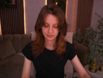 CuteeFoxy — bongacams