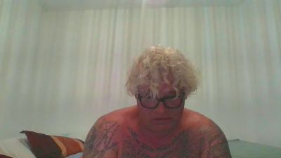 jairo2218 — cam4でウェブカムモデルオンライン