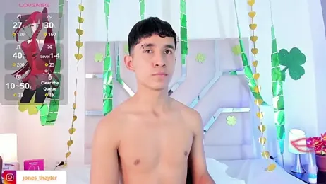 Thayler_jones — Stripchat stream photo (Mar 2026)