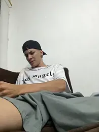 sam_hotttt_ — Stripchat stream photo (Jul 2026)