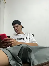 sam_hotttt_ — Stripchat stream photo (Jul 2026)