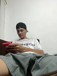 sam_hotttt_ — Stripchat stream photo (Jul 2026)