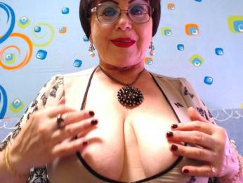 OldKinkyMILF — Bongacams stream photo (Sep 2025)